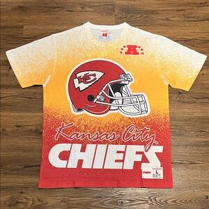 Mens Mitchell & Ness Kansas City Chiefs Gradient T-Shirt Size Large (B5)